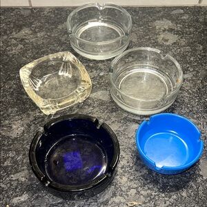 Set of 5 Assorted Glass and Plastic Ashtrays. Vintage pieces. All great con.